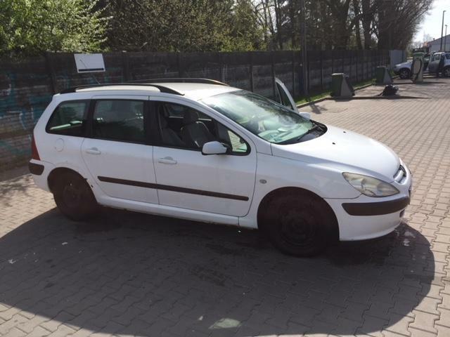 Archiwalne Peugeot 307 2 0HDI 90KM SW KOMBI BIAŁY PRZEBIEG 310000 2005r