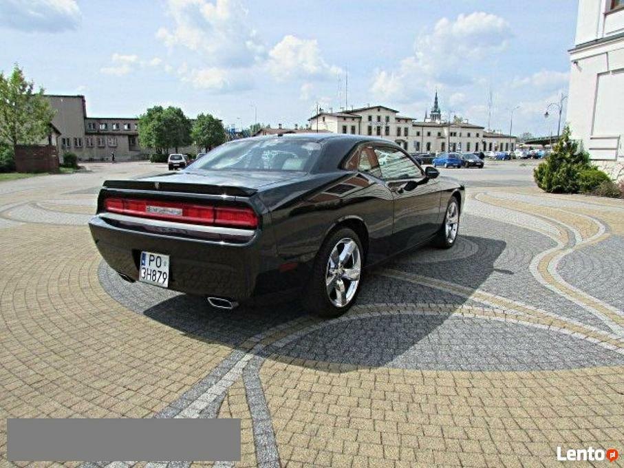 Archiwalne Dodge Challenger 5 7 V8 Hemi R T Full Skora Xenon Navi Alu20