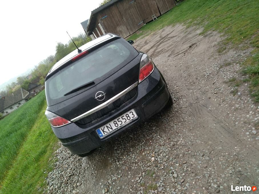 Archiwalne Sprzedam samochód marki Opel Astra h Nowy Sącz