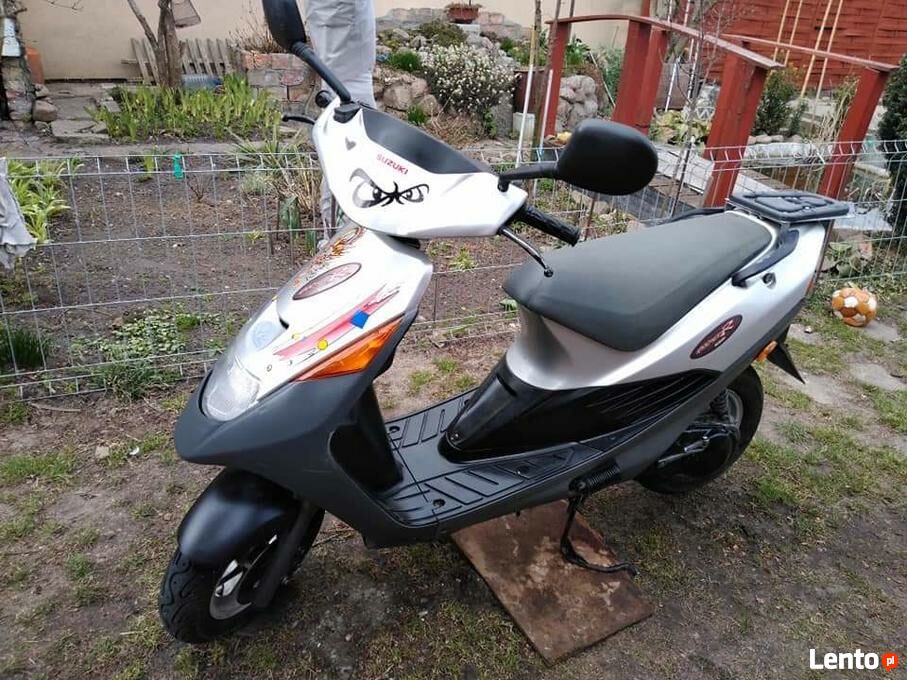 Suzuki скутер 50