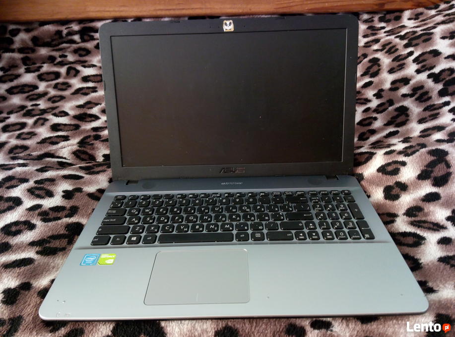 Archiwalne Laptop Asus x541s Torba do laptopa Myszka 