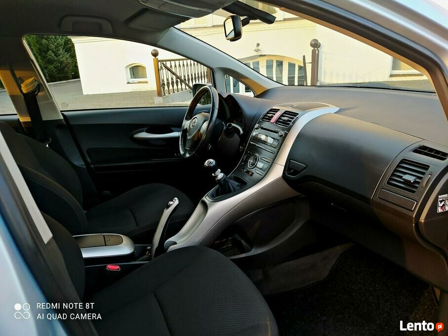 Toyota Auris D4D Klimatronik ALU serwis PDC Stan Idealny Bugaj