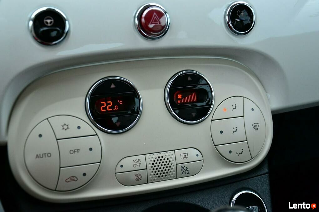 Archiwalne Fiat 500 1.0 70KM Hybrid Lounge OD RĘKI! Nowy