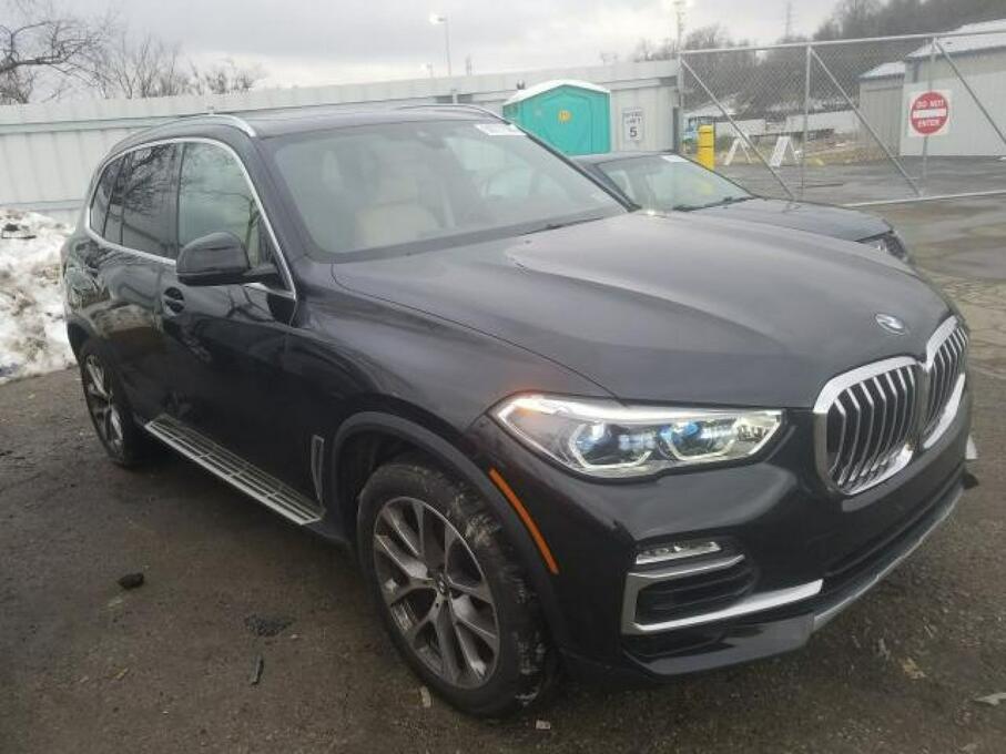 BMW X5 2019, 3.0L, 4x4, uszkodzony bok Słubice