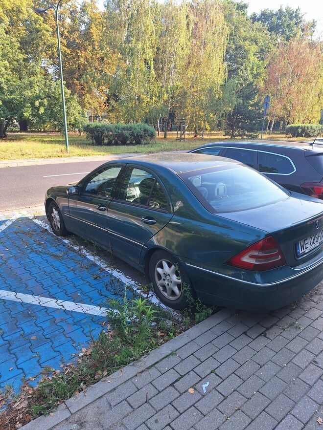 Syndyk Sprzeda Samochód Osobowy DaimlerChrysler Warszawa