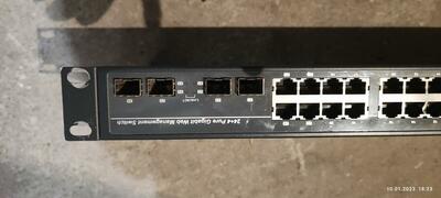 Gigabitowy przełącznik zarządzany GSH2404W