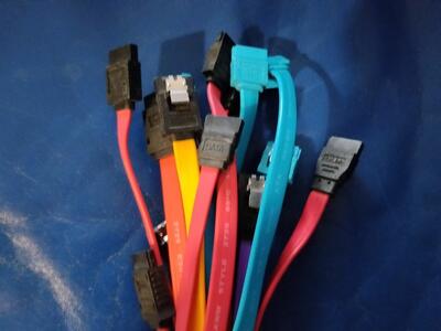 Sata kable