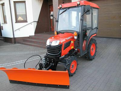 Mini Traktorek B1181 4X4 18KM Wspomaganie Mały Ogrodniczy
