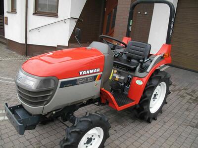 Mini Traktorek Yanmar AF15 4X4 Rewers Mały Ogrodniczy
