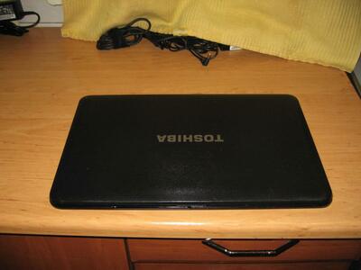 Tani nowy laptop do szkoly. Toschiba 15.6 cala led, Graf Ati