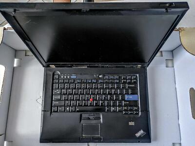 Laptop Lenovo R61i ThinkPad uszkodzony nie kompletny