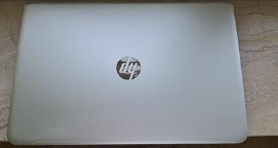 Laptop oraz torba do laptopa