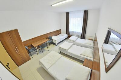 TWÓJ HOSTEL KLIMCZOKA 7 - 13