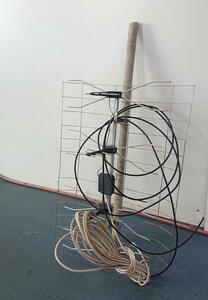 Antena szerokopasmowa