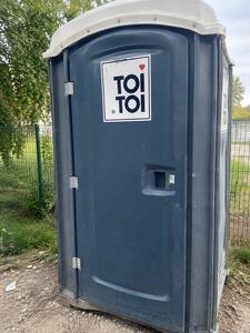 Toi toi