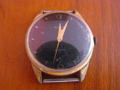 Raketa pozlacany zegarek wstrzasoodporny 21 jewels AU20