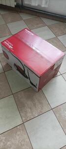 odkurzacz podłogowy 700W, firmy Inventum, model ST306RZA