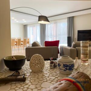 Niebanalna Brokerka - 8