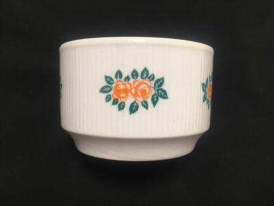 PRL stara cukiernica Chodzież porcelana