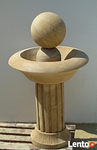 fontanny z kamienia - piaskowiec