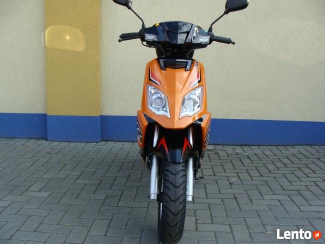 SKUTER ZIPP SUPERRAY 4T NOWY - MOTO JUZWEX ZAMOŚĆ