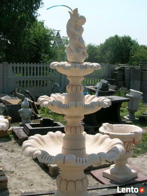 Filary betonowe, kolumny, podpory głowice doryckie - Turobin