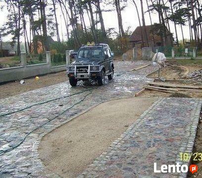 łupanie kamienia kamieniarstwo artystyczne budowlane kominek