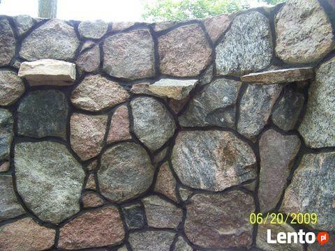 łupanie kamienia kamieniarstwo artystyczne budowlane kominek