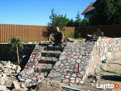 łupanie kamienia kamieniarstwo artystyczne budowlane kominek