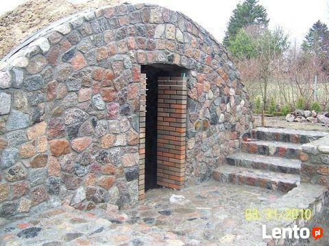 łupanie kamienia kamieniarstwo artystyczne budowlane kominek