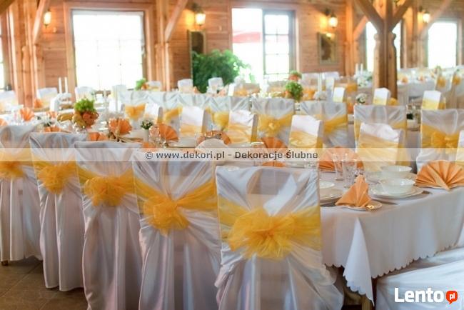 Dekori ~ Białe pokrowce na krzesła ślub wesele Gdynia
