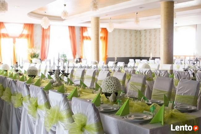 Dekori ~ Białe pokrowce na krzesła ślub wesele Gdynia