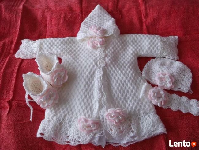 sukienki do chrztu szydełkowe - komplety-Mirella
