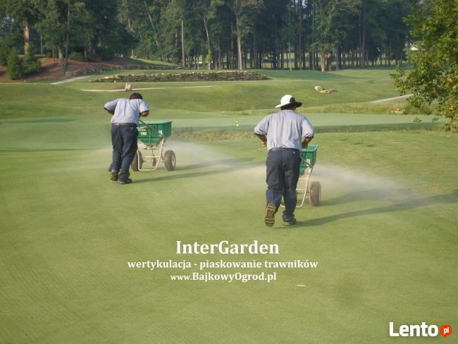 Piaskowanie trawników, boisk sportowych, wertykulacja