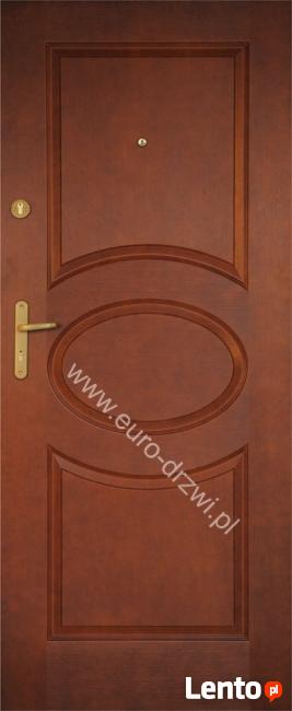 Drzwi drewniane metalowe do bloku z montażem Poznań OD RĘKI