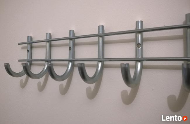 WIESZAK DO SZATNI SKŁADANY MOCOWANY DO ŚCIANY