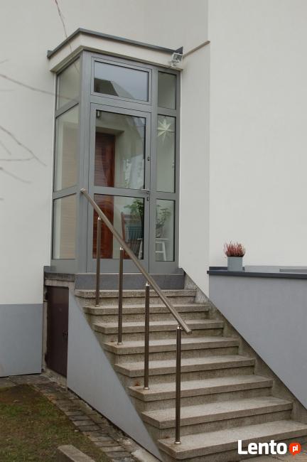 Wiatrołapy, obudowa ganku, zabudowa wejścia, oranżeria,