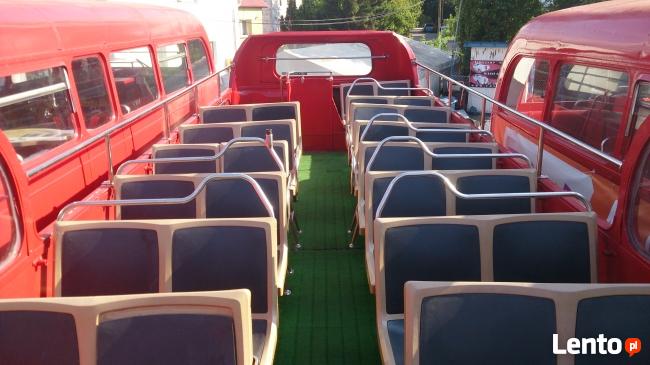 Zwiedzanie Warszawy piętrowym autobusem z przewodnikiem...