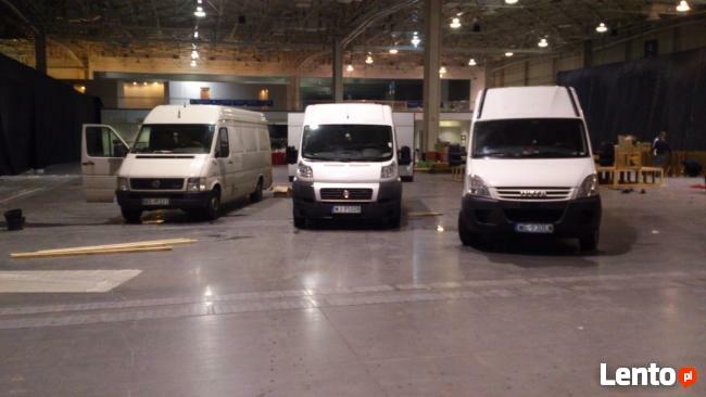 Przeprowadzki / Usługi Transportowe / Auto z windą / warszaw