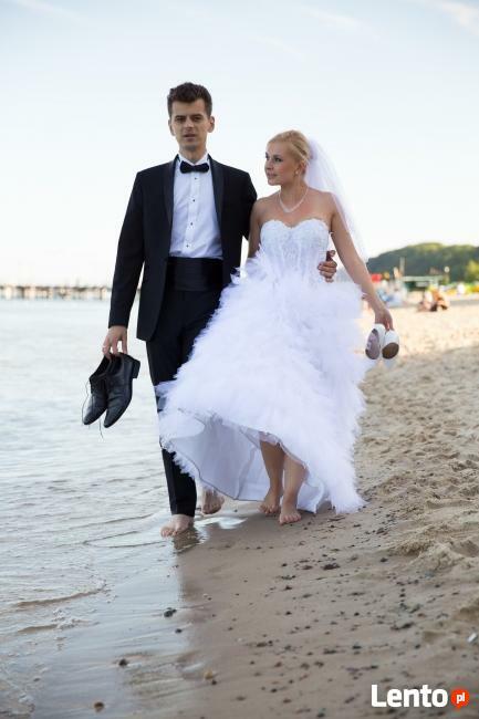 PRZED-OBIEKTYWEM FILMOWANIE I FOTOGRAFIA-ŚLUBNA TORUŃ