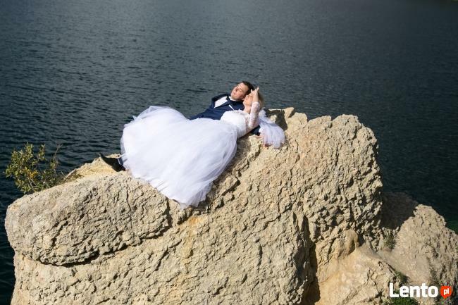 PRZED-OBIEKTYWEM FILMOWANIE I FOTOGRAFIA-ŚLUBNA TORUŃ