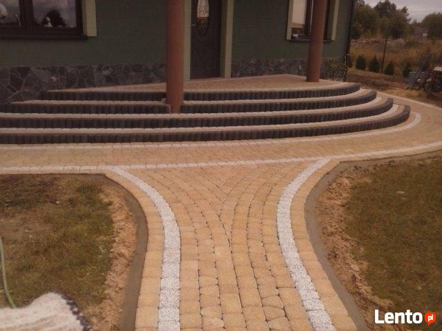 BRUKARSTWO Układanie Kostki Brukowej BRUK SERWIS RADOM