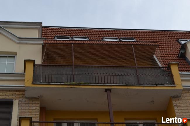 Siatka balkonowa przeciw ptakom / na gołębie - montaż
