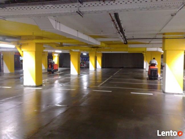 Mycie i czyszczenie posadzek