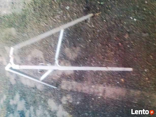 Wynajem Trójnóg i Podpór oraz dźwigarów