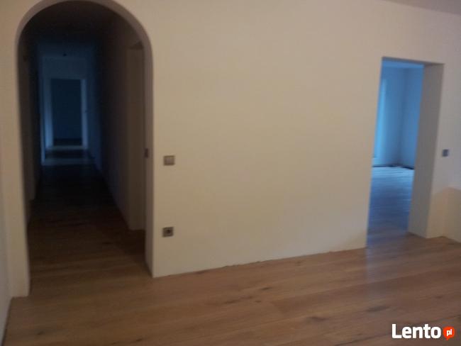 panele tapety malowanie