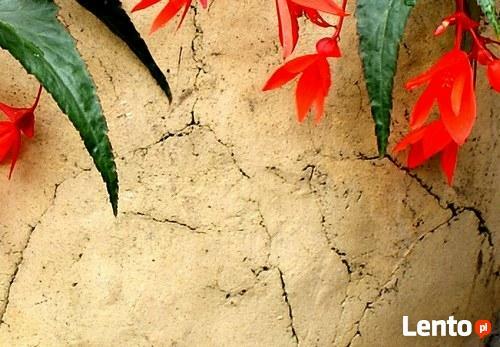 Sprzedam 2 mrozoodporne donice wiszące wys. 60 cm.