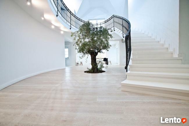 Podłogi drewniane cyklinowanie montaż deski schody tarasy