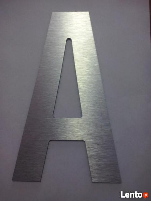 SZYLDY, litery przestrzenne, oklejanie witryn REKLAMA
