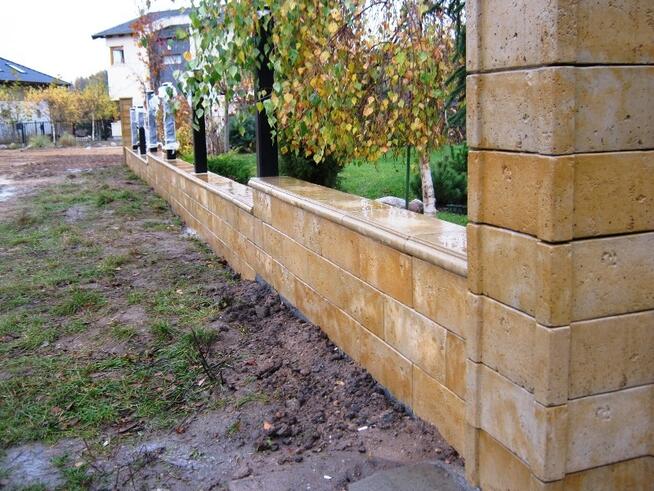 ogrodzenia z gotowych el.betonowych siatki, paneli stalowych